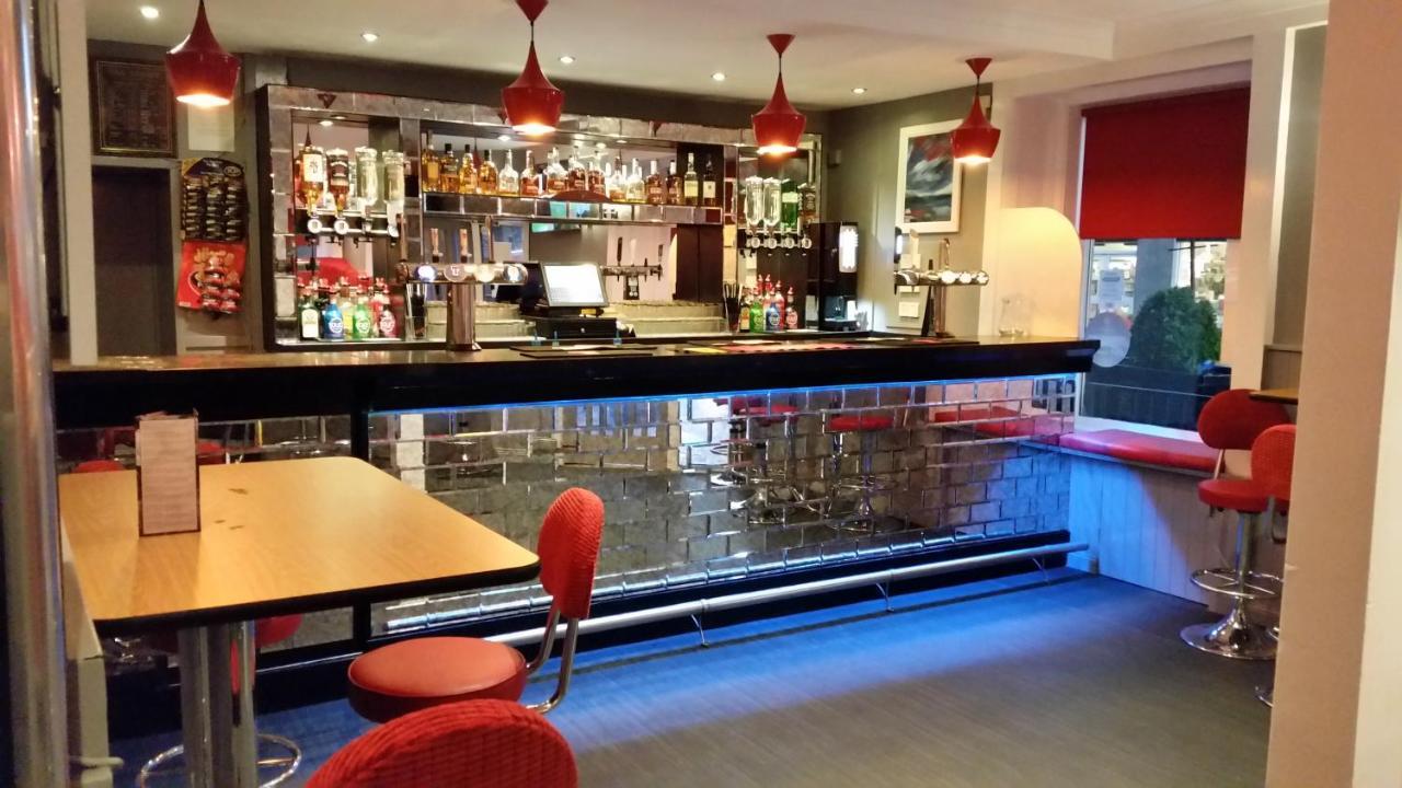 Commercial Hotel Alness Zewnętrze zdjęcie